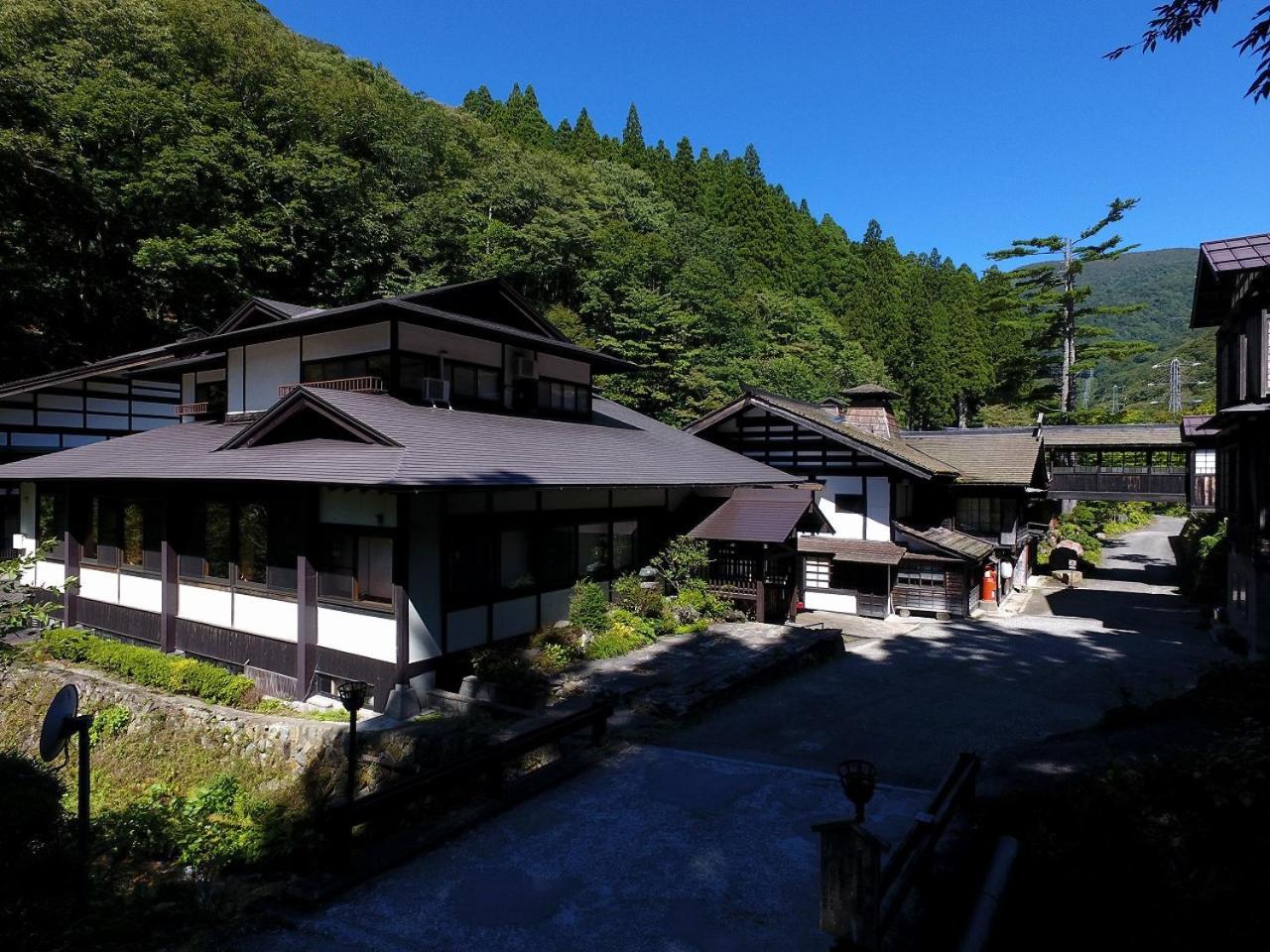 Houshi Onsen Chojukan Minakami Exterior foto