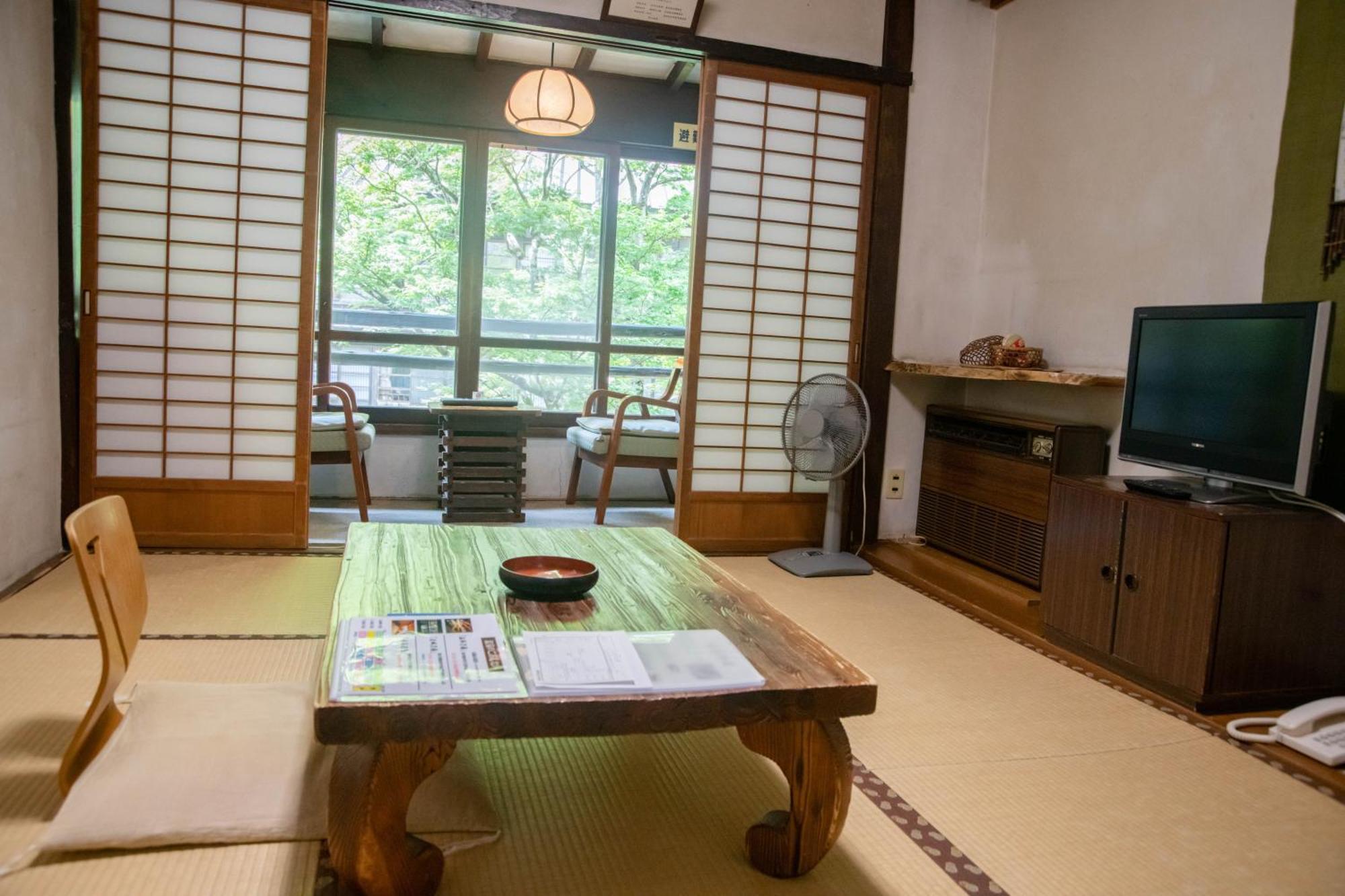 Houshi Onsen Chojukan Minakami Exterior foto