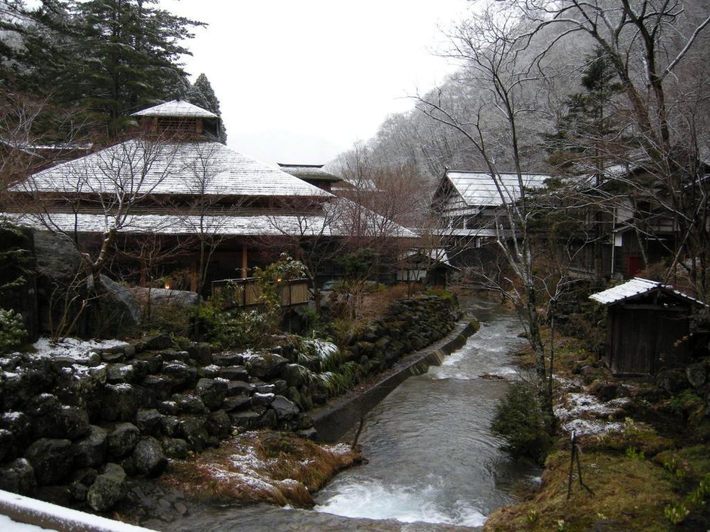 Houshi Onsen Chojukan Minakami Exterior foto